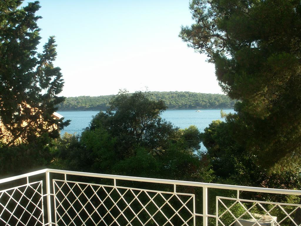Apartments Manuela Mali Losinj Room photo